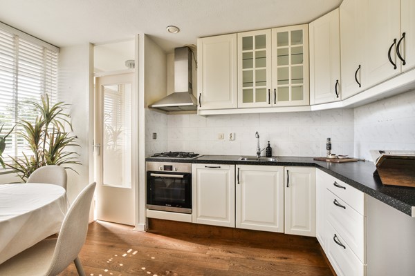 Medium property photo - Laan van Vlaanderen 154, 1066 MR Amsterdam